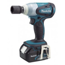 Makita BTW251RFE гайковерт аккумуляторный 18В Makita BTW251RFE гайковерт аккумуляторный 18В